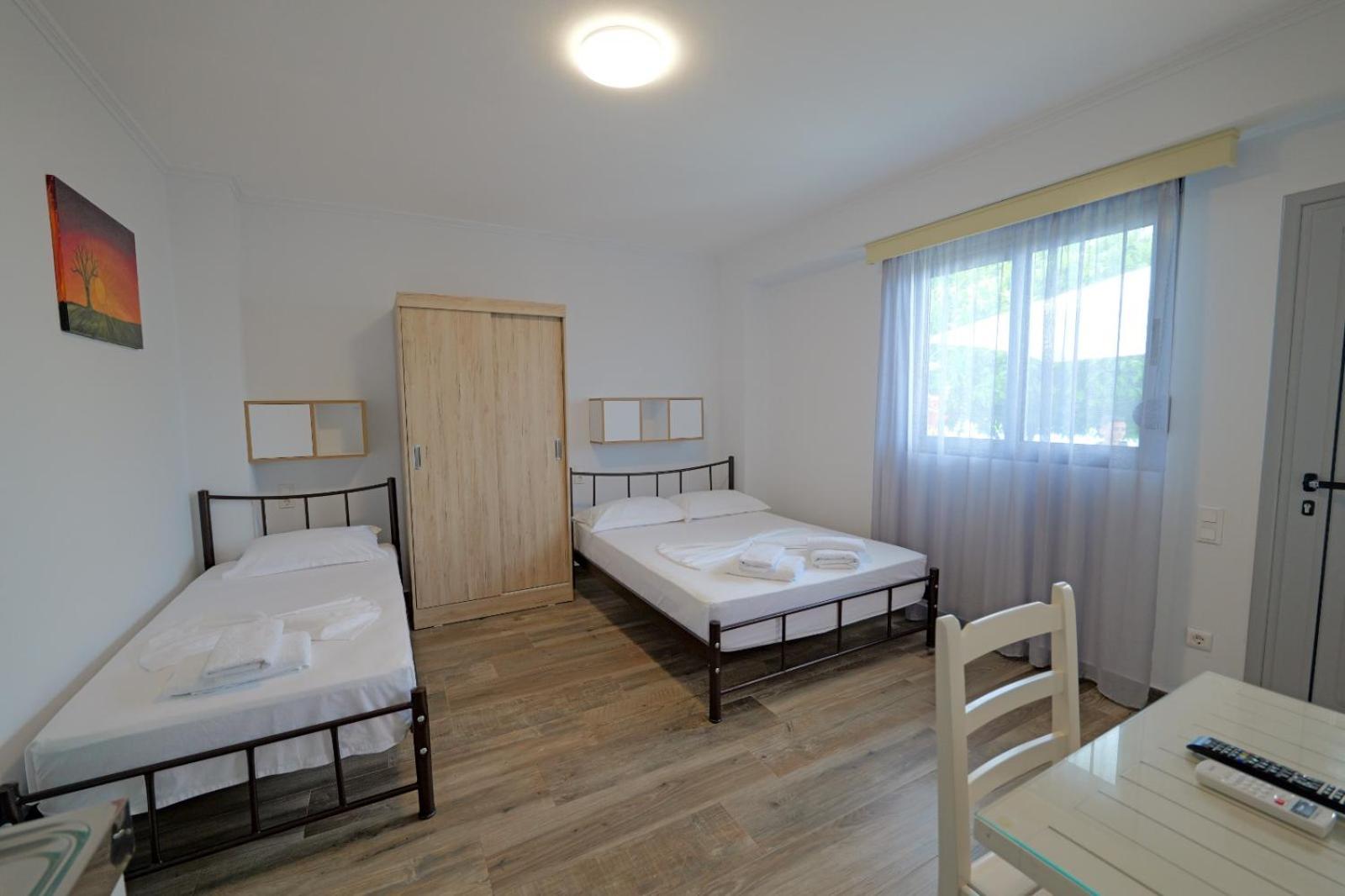 Eduard Lagji Apartament Lukove Room photo